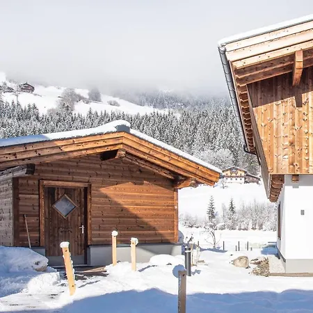 Chalet's Dorf Alpstuga Wald im Pinzgau